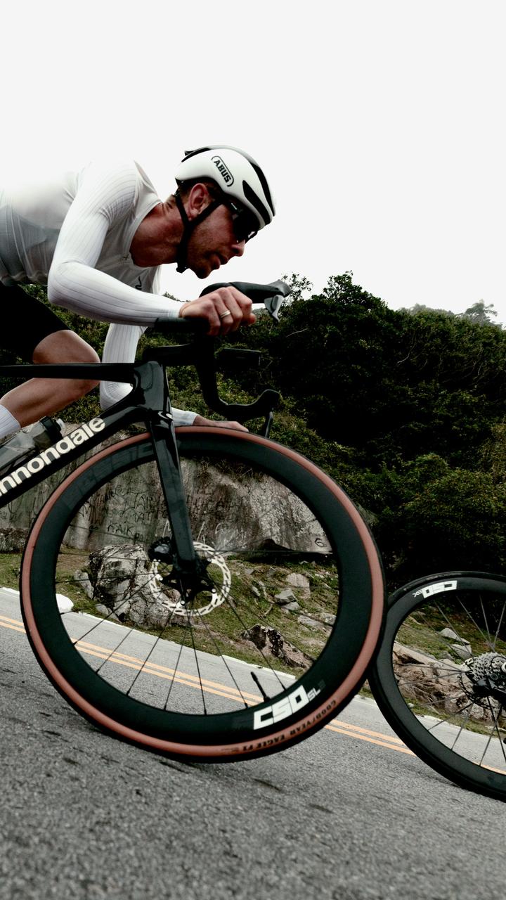 RODA SESSION CARBONO C50 SL2 ROAD DISC 700C CENTER LOCK SHIMANO (PAR)