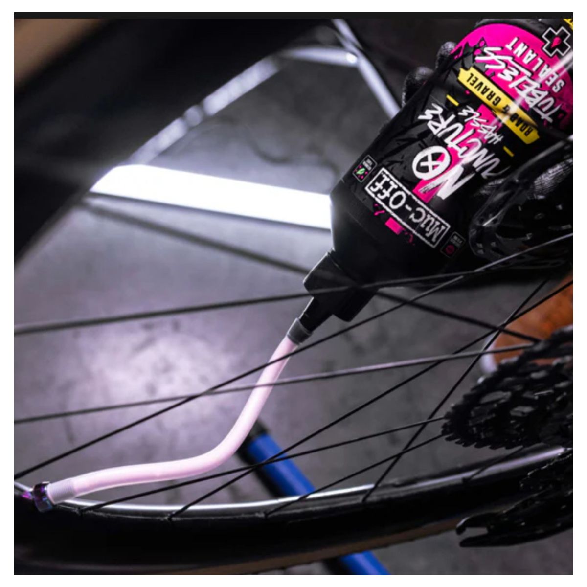 SELANTE NO PUNCTURE INNER TUBE 1 LITRO - MUC-OFF (20534)